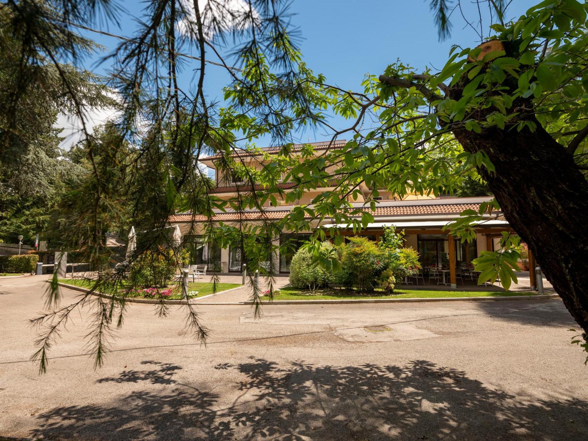 Il Castagneto Hotel 4* Melfi