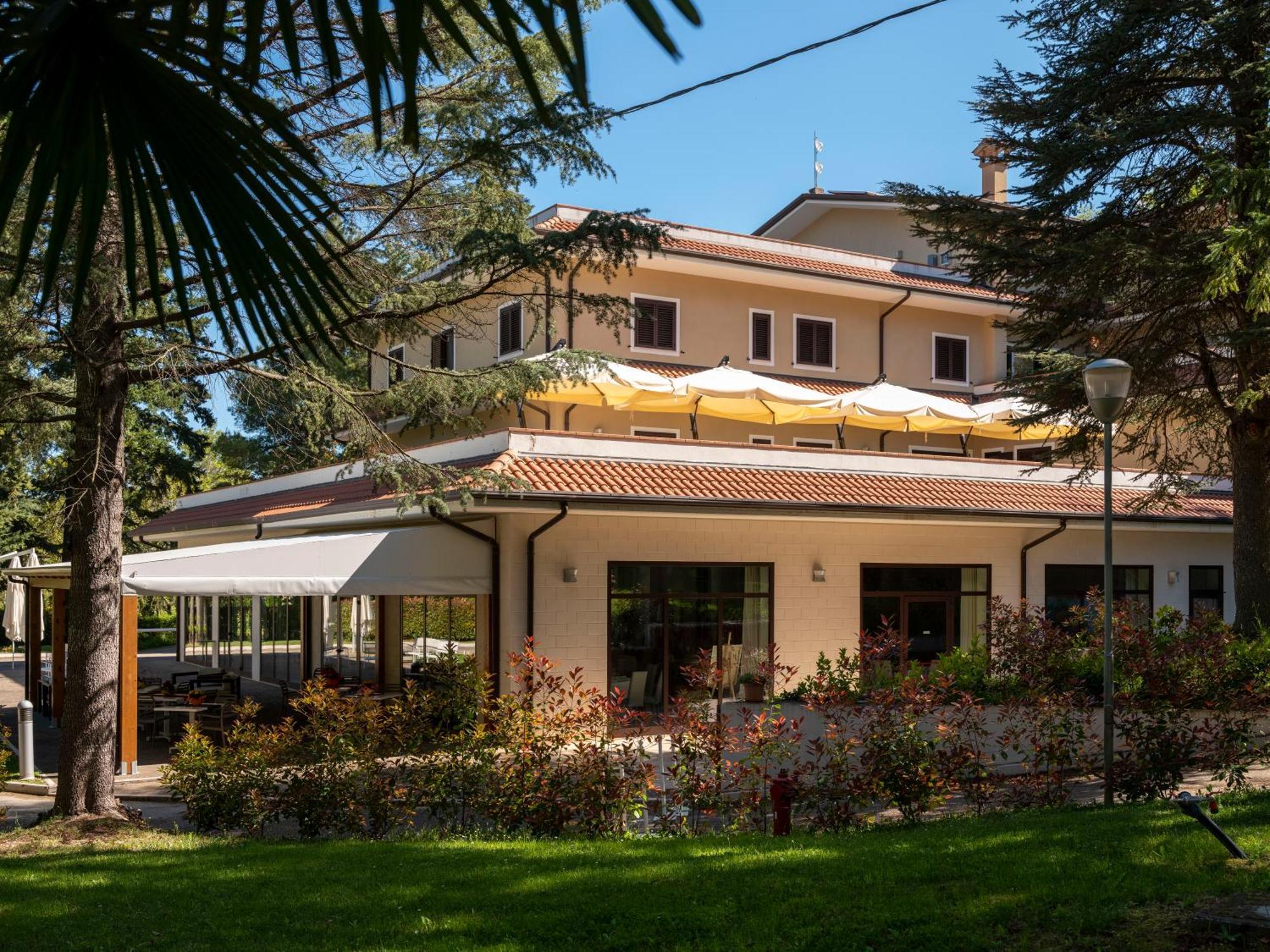Il Castagneto 4* Melfi
